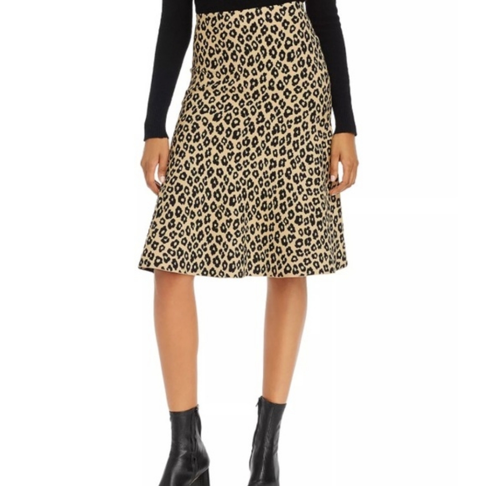 NWT, Theory Glossed Leopard Knit Skirt - Picture 15 of 15